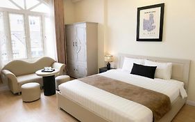Golden Pearl Hotel  2*